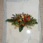 Cubre cajón con flores de estación